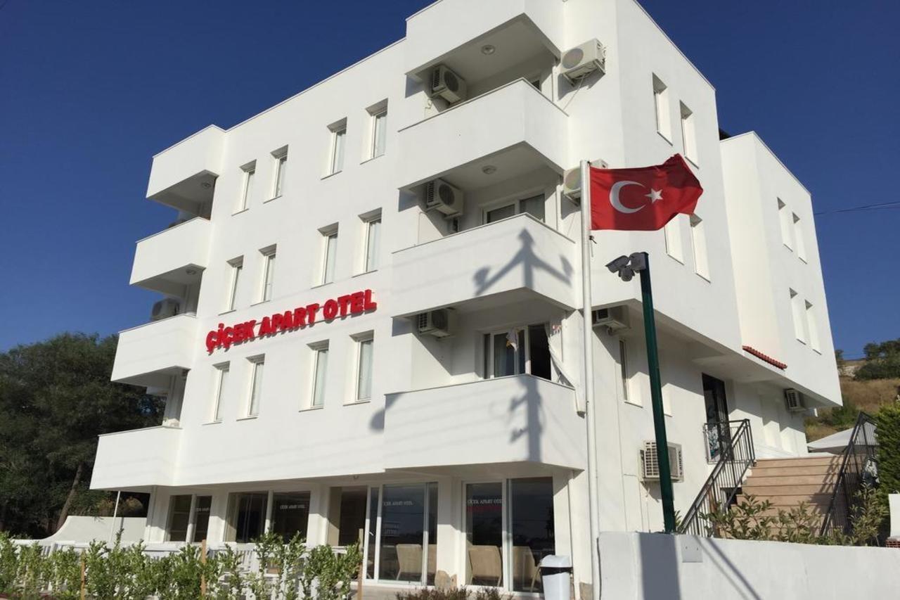 Cicek Apart Hotel Çeşme Exteriör bild