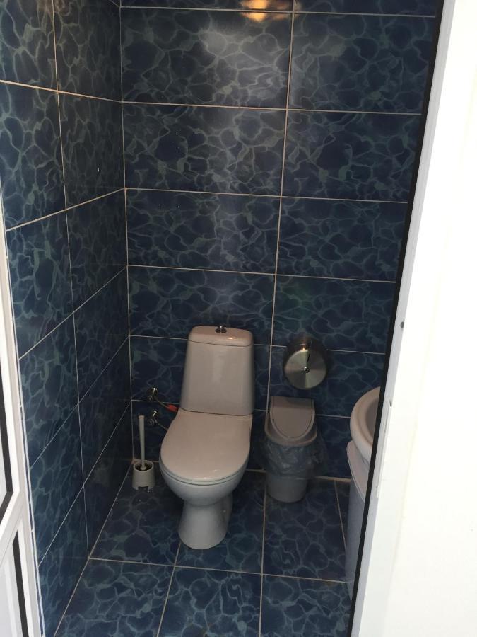 Cicek Apart Hotel Çeşme Exteriör bild