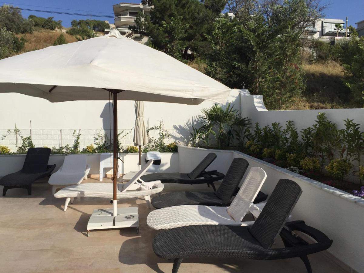 Cicek Apart Hotel Çeşme Exteriör bild