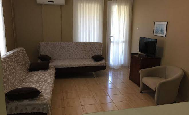 Cicek Apart Hotel Çeşme Exteriör bild